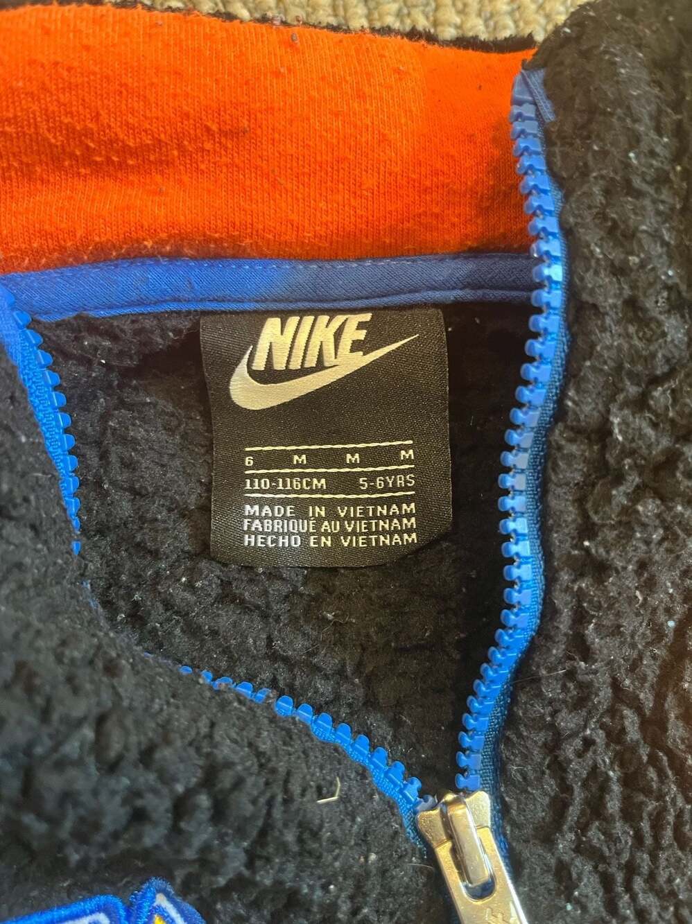 Nike Boys Black Sherpa 1/2 Zip Pullover Sweatshirt Size 6 (5-6 Yrs) - Picture 4 of 8